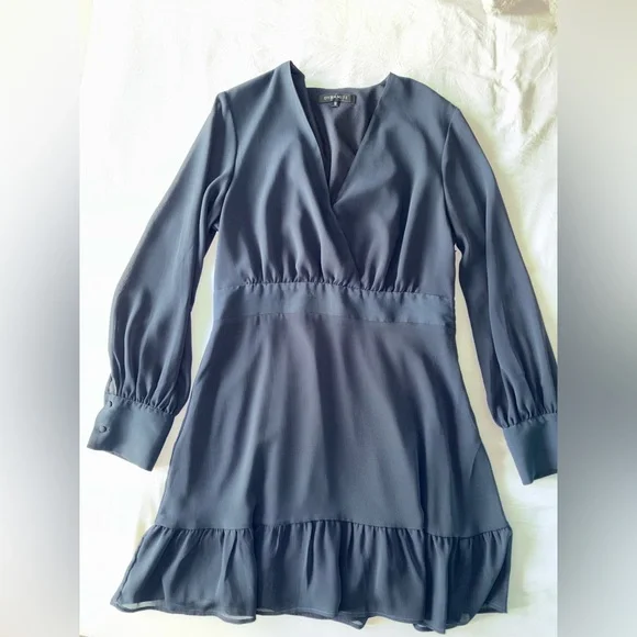 Dynamite | Dresses | Dynamite Deep Blue Long Sleeve Dress